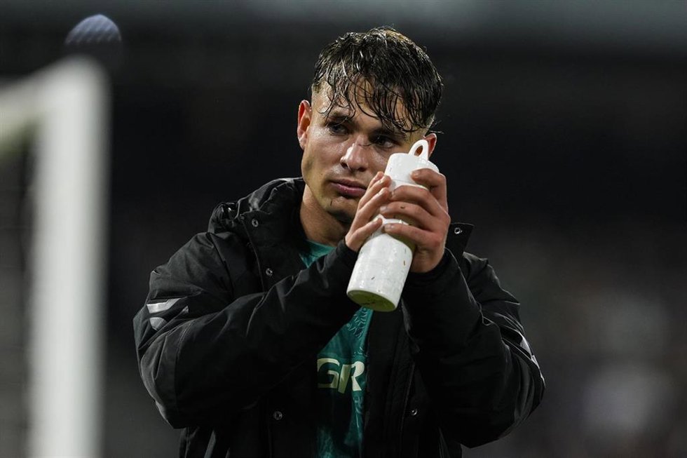 Archivo - Ángel Ortiz, tras un partido con el Real Betis.