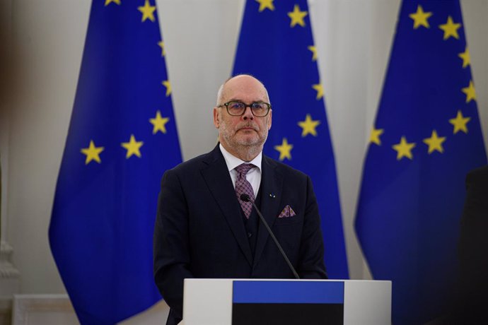 Archivo - February 9, 2025, Vilnius, Lithuania: Estonia's President Alar Karis gives a statement at the Presidential palace in Vilnius, Lithuania Official ceremonies marking Baltic Energy Independence Day took place in Vilnius, attended by the presidents 