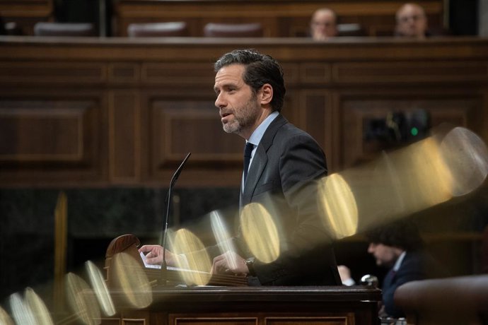 Archivo - El vicesecretario de Cultura y portavoz del PP, Borja Sémper, interviene durante una sesión plenaria en el Congreso de los Diputados, a 18 de marzo de 2025, en Madrid (España). El Pleno del Congreso debate la toma en consideración de la proposic