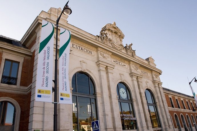 Adif licita por 1,6 millones la restauración del edificio histórico de la estación de Valladolid-Campo Grande