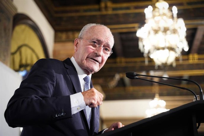 Archivo - El alcalde de Málaga, Francisco de la Torre, en una imagen de archivo.