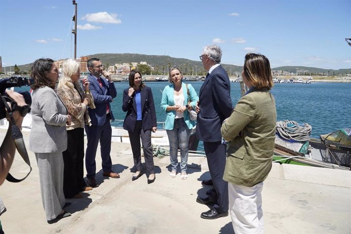 Visita a las obras del puerto de La Atunara.