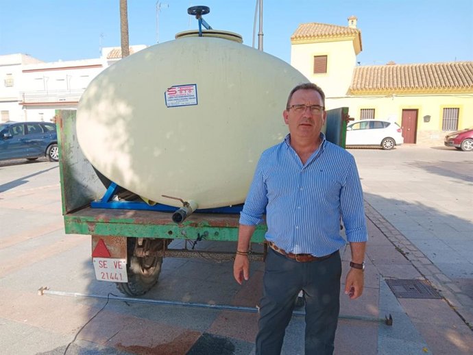 El portavoz del PP en el Cuervo y alcalde del municipio, José Manuel Oliva.