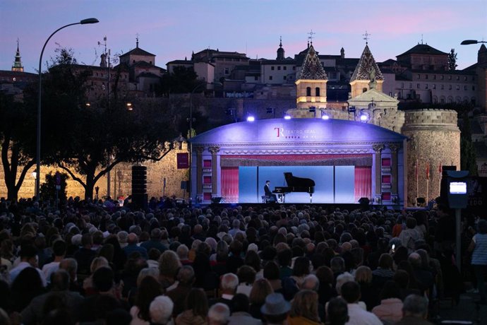 Archivo - La Carroza del Real en Toledo