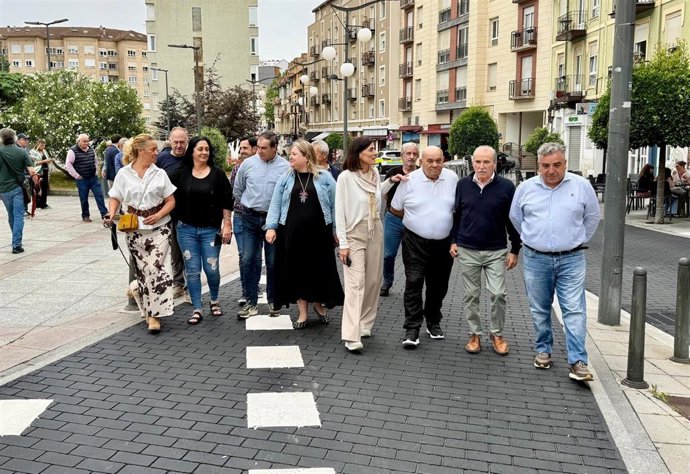 Visita a las obras de reparación del pavimento de la zona baja de Tetuán
