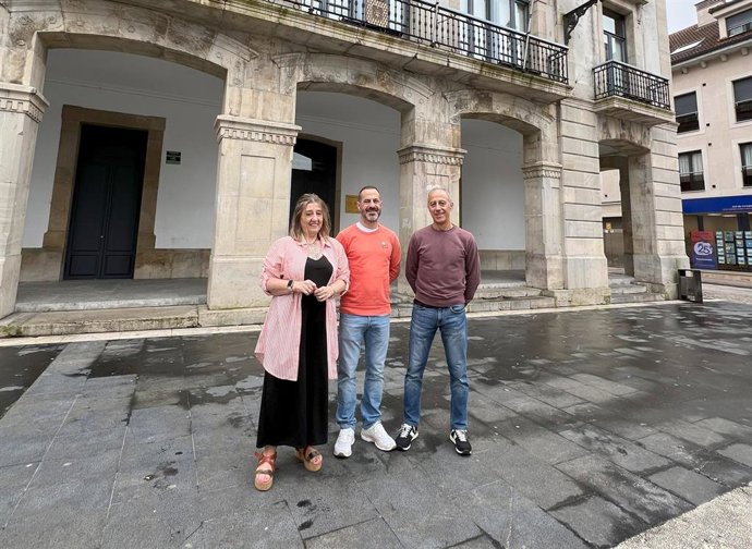 El Ayuntamiento acometerá trabajos de conservación y mantenimiento en la fachada de la Casa Consistorial.