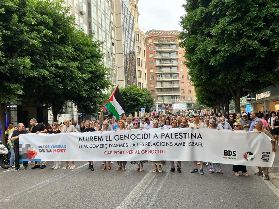 Una manifestación en Valncia exige "el fin de genocidio" en Palestina y "una respuesta contundente del Gobierno"