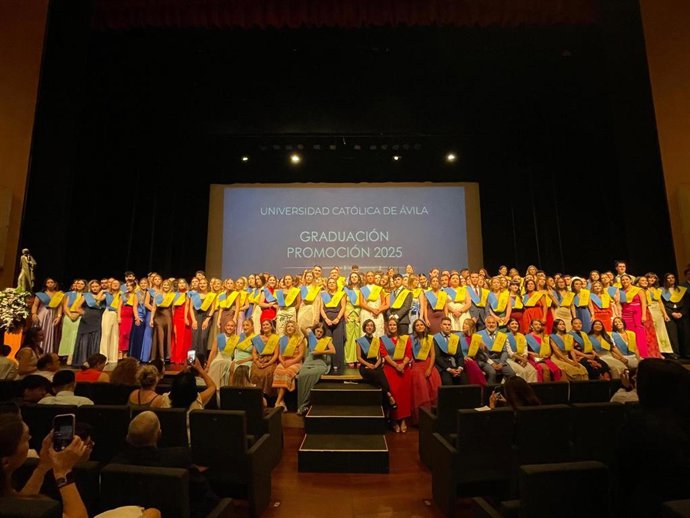 La UCAV gradúa a los alumnos de su promoción 2024-2025 en dos actos académicos
