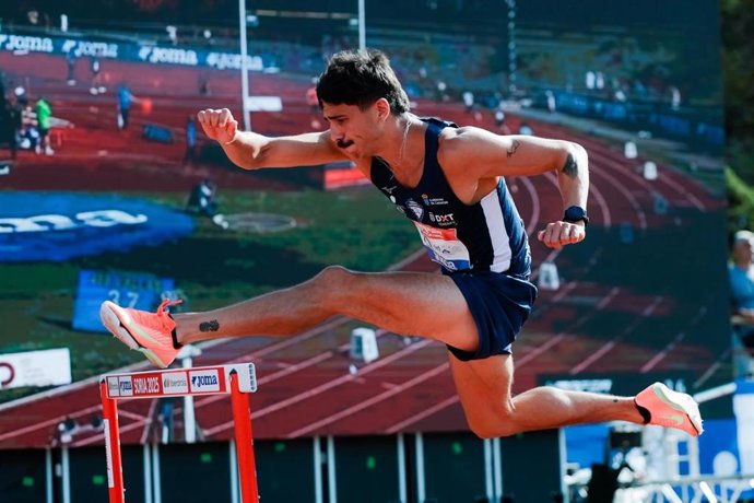 El canario Jesús David Delgado, récord de España de 400 metros vallas