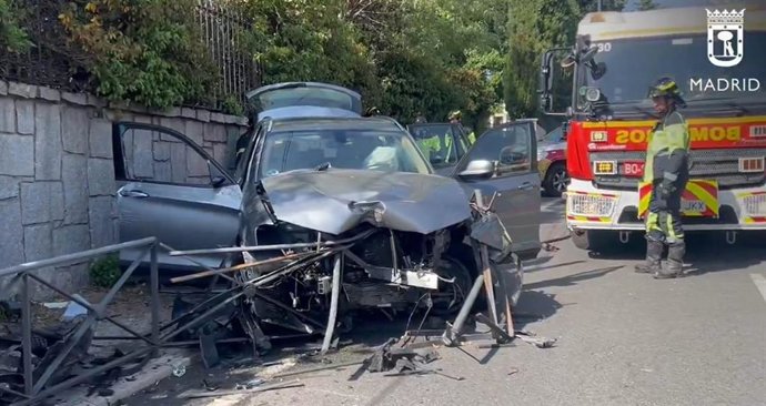 Accidente de un vehículo en Fuencarral