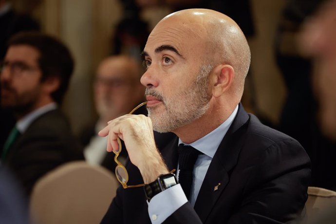 Archivo - El líder del PP a l'Ajuntament de Barcelona, Dani Sirera