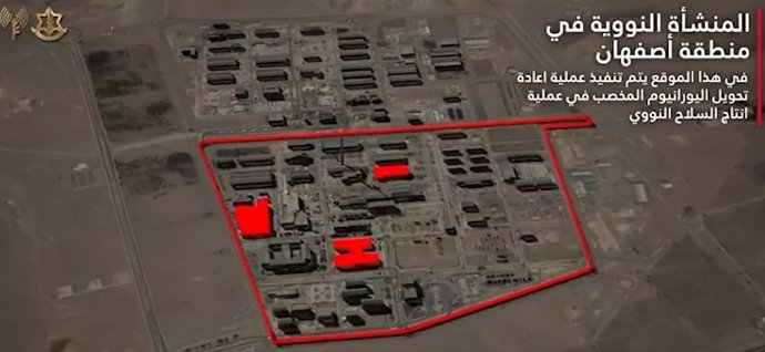Ataque israelense à instalação nuclear iraniana em Isfahan (Irã)