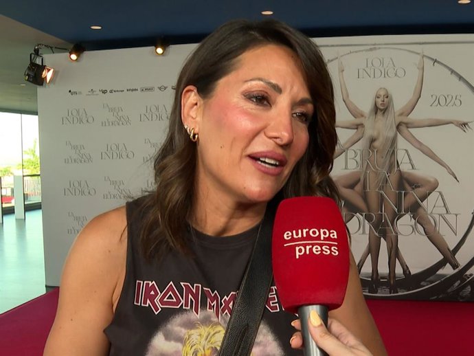 NAGORE ROBLES EN EL CONCIERTO DE LOLA ÍNDIGO