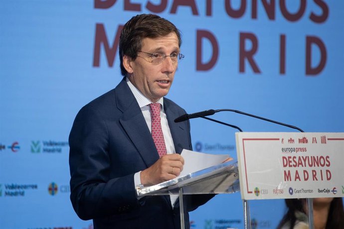 El alcalde de Madrid, José Luis Martínez-Almeida, interviene durante un Desayuno Informativo de Europa Press, en el Hotel Rosewood Villa Magna, a 11 de junio de 2025, en Madrid (España).
