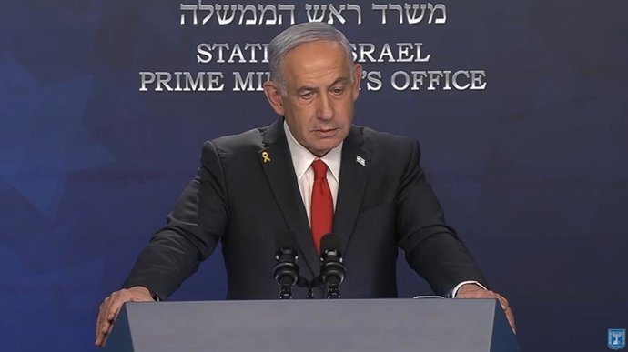 O primeiro-ministro de Israel, Benjamin Netanyahu, em uma coletiva de imprensa.