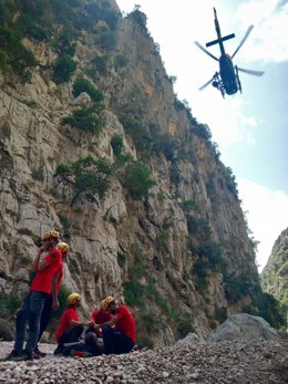 Rescatado un hombre tras sufrir una fractura de tibia en el Torrent de Pareis