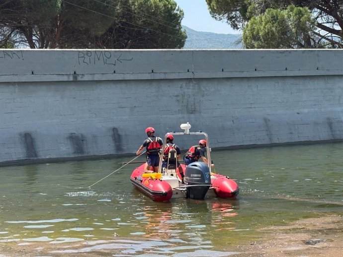 Localizado un hombre ahogado en el Pantano de San Juan (Madrid) que estaba desaparecido desde anoche.