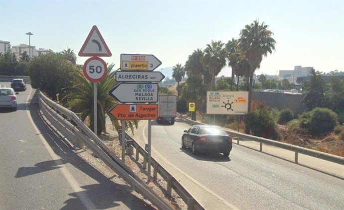 Archivo - Desvío en la A-7 hacia el acceso sur del Puerto de Algeciras.