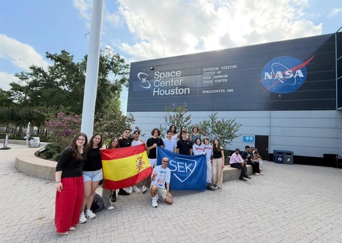 Alumnos españoles ganan una competición internacional educativa de la NASA organizada en Houston