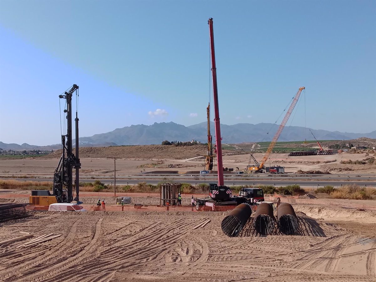 PP-A atribuye los retrasos del AVE entre Almería y Murcia al presunto  amaño  de contratos en el  caso Koldo 