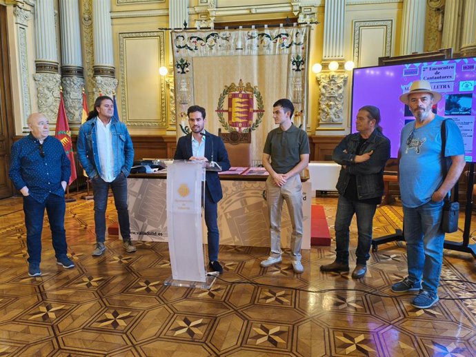 Presentación del encuentro de cantautores de Valladolid 'Al pie de la letra'.