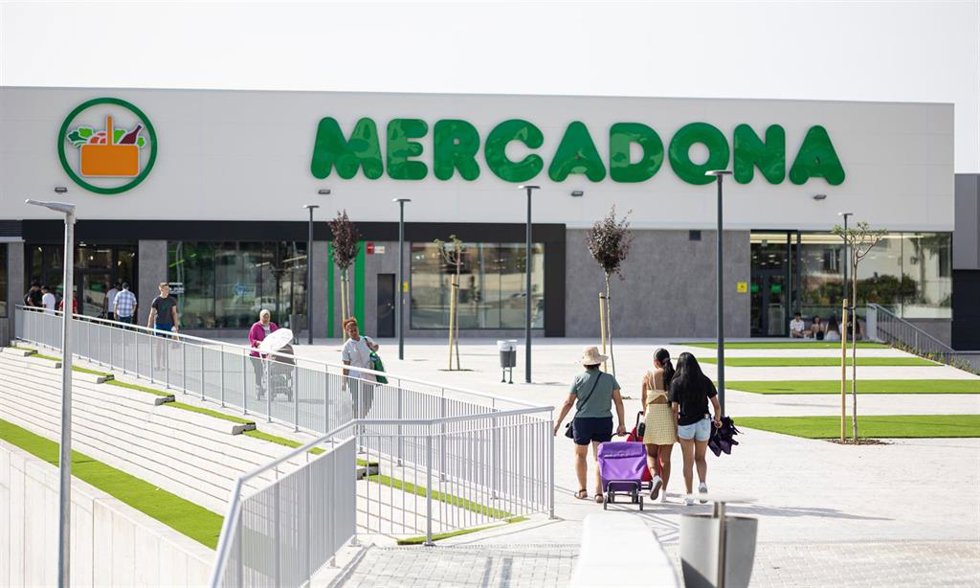 Mercadona abre una nieva tienda en Totana (Murcia) tras una inversión de 6,7 millones de euros