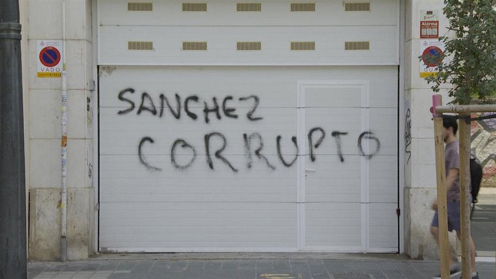 Imagen de la pintada en el domicilio de Ábalos
