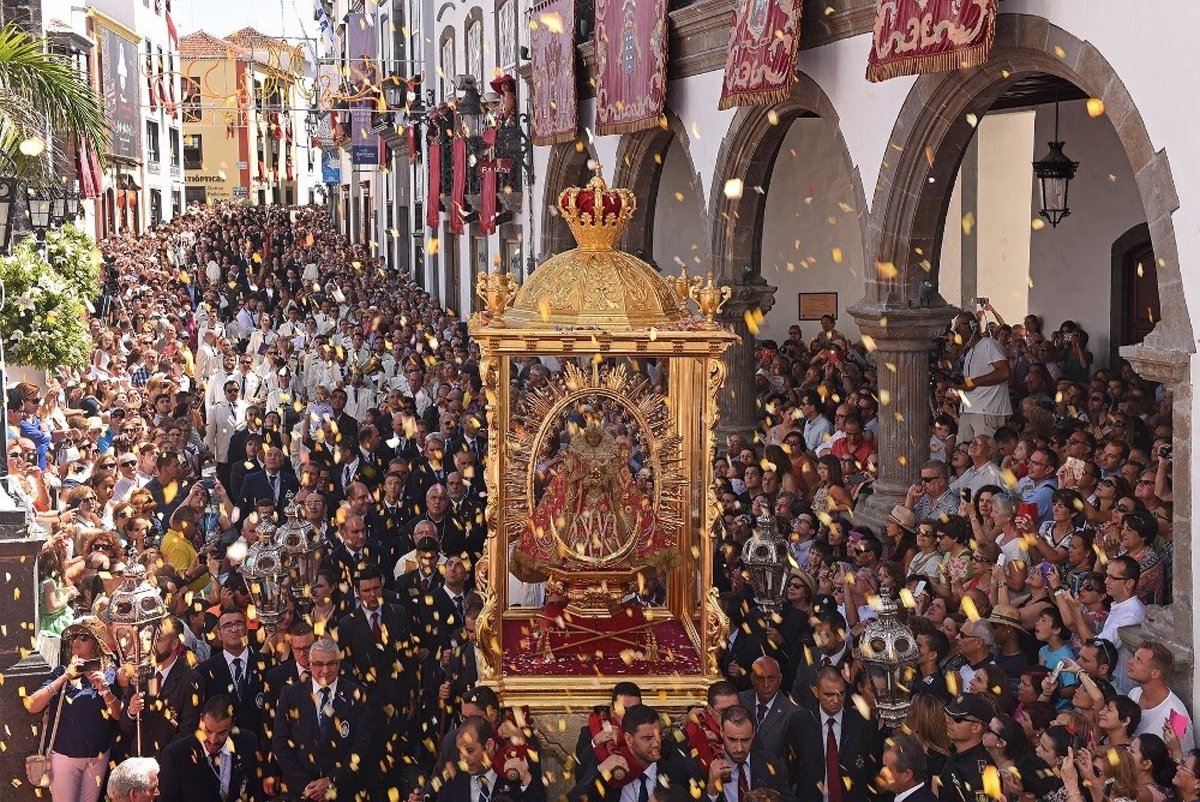 Bajada Virgen de las Nieves La Palma 2025: fechas, programa y tradición
