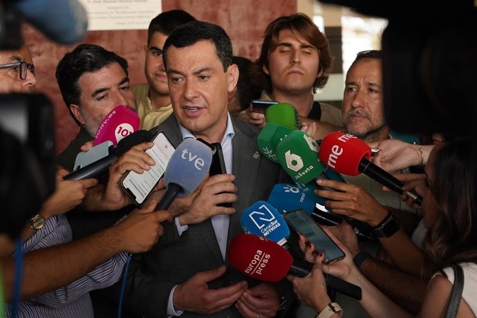 El presidente de la Junta de Andalucía, Juamma Moreno, este lunes en Málaga