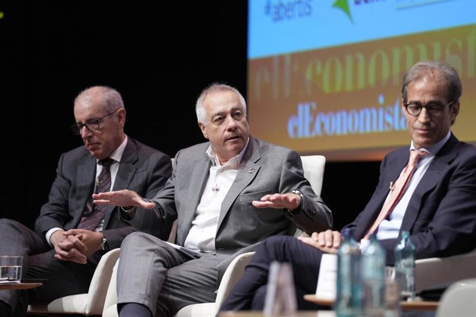 El delegado especial del Estado en el Consorcio de la Zona Franca de Barcelona (CZFB), Pere Navarro