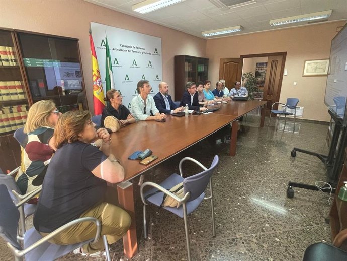 Reunión con colectivos vecinales