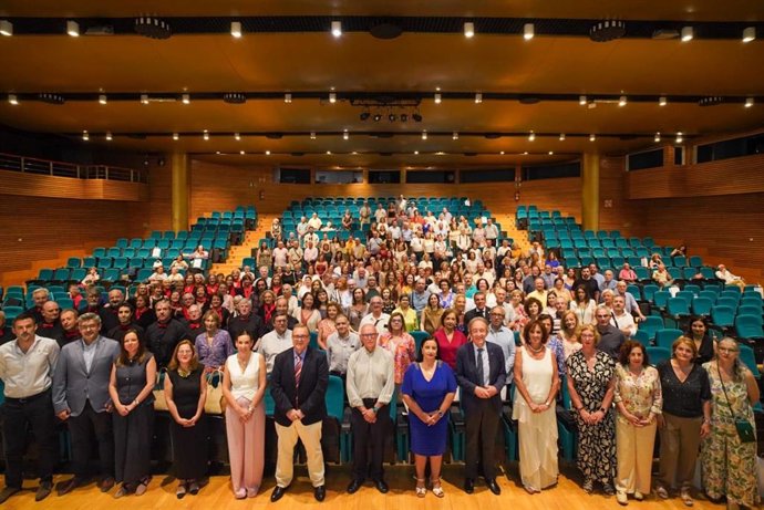 Acto de homenaje a profesionales jubilados del Hospital Virgen de las Nieves