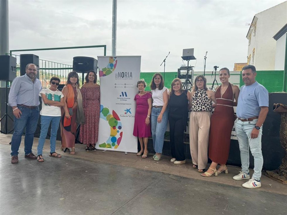 La vicepresidenta y diputada provincial de Innovación Social, Antonia Ledesma, ha participado en la jornada junto a la presidenta de Abual, Ana María Canto; el alcalde de Yunquera, José María Rodríguez, y la alcaldesa de El Burgo, María Dolores Narváez.