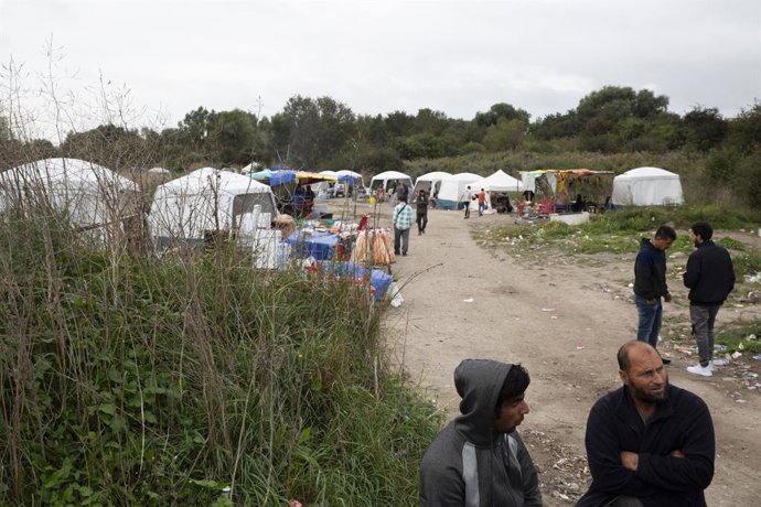 Archivo - Arquivo - Imagem de arquivo de um campo de refugiados em Dunquerque, França.