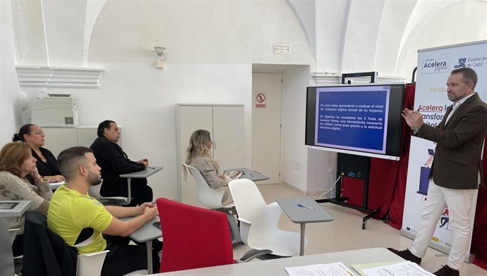 Taller de Diputación para pymes rurales celebrado en Alcalá.