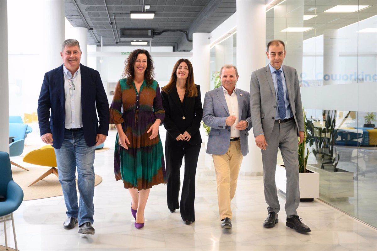 Vicente Milán asume la presidencia de la Fundación Bahía Almeriport con el respaldo unánime del patronato