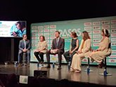 Foto: El uso semanal de pantallas en niños españoles aumenta 11 horas desde 2019-2020, según un estudio