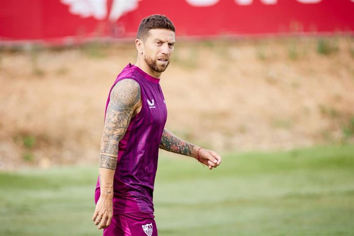 Archivo - Papu Gómez en una imagen de archivo