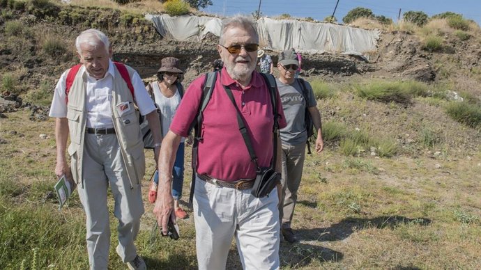 Los investigadores Claude Domergue, Gérard Hérail y Béatrice Cauvet, que serán homenajeados en León.