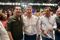 Moreno da su voto a Feijóo para que lleve al PP al Gobierno: "Es el líder honesto que merecemos los españoles"