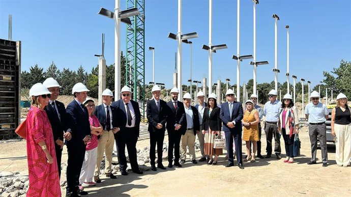 El Consejero De Sanidad,  Alejandro Vázquez Ramos, Ha Visitado Este Lunes Las Obras Del Nuevo Centro De Salud De La Localidad Abulense De Sotillo De La Adrada.