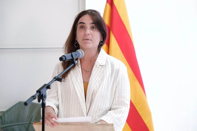 La consellera Núria Montserrat durant l'acte