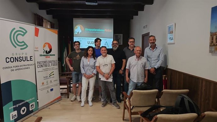 Participantes en la reunión informativa