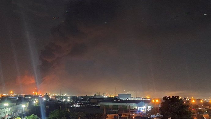 June 15, 2025, Tehran, Iran: Flames rise from the Tehran Oil Refining Company after being struck by an Israeli missile in Tehran.. Israel continues to target Iran's nuclear program and energy facilities. On June 14, Israel and Iran exchanged fire followin