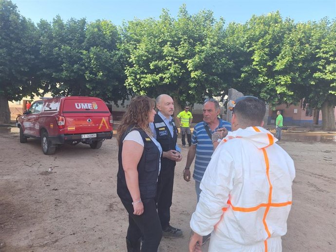 El delegado del Gobierno en Aragón se ha desplazado este martes hasta las localidades afectadas por las inundaciones, donde ya interviene la UME.