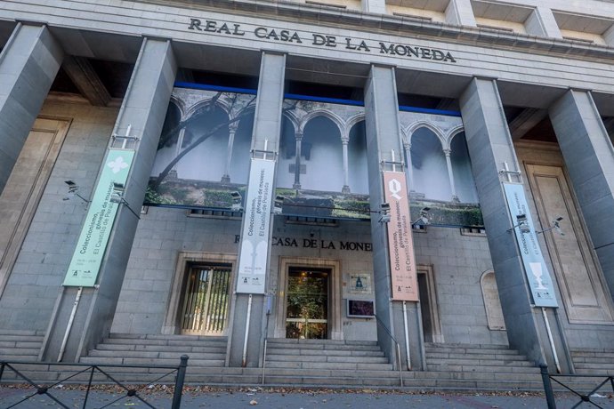 Archivo - Fachada de la Fábrica Nacional de Moneda y Timbre, a 11 de julio de 2024, en Madrid (España). La Fábrica Nacional de Moneda y Timbre nació en 1984 con la fusión de dos organismos, la Casa de la Moneda y la Fábrica del Sello. Se trata de una empr