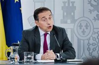 Albares llama a la desescalada y la negociación nuclear con Irán y se reafirma en suspender el acuerdo con Israel