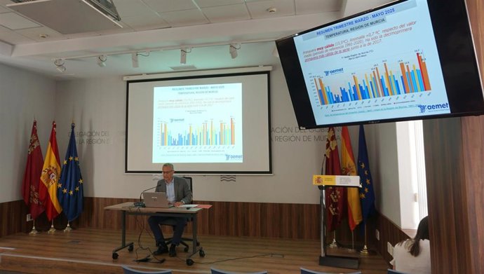 El delegado territorial de la Agencia Estatal de Meterología (Aemet), Juan Esteban Palenzuela, ofrece un balance climatólogico