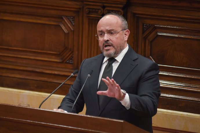 Archivo - El líder del PP català, Alejandro Fernández