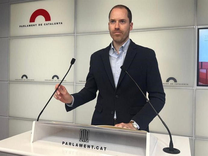 El portavoz del PP en el Parlament, Juan Fernández